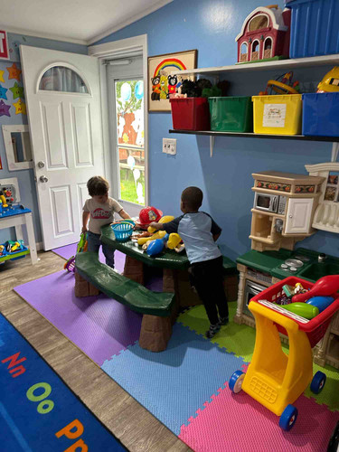 Photo of Loais Daycare INC Daycare - Uniondale, NY