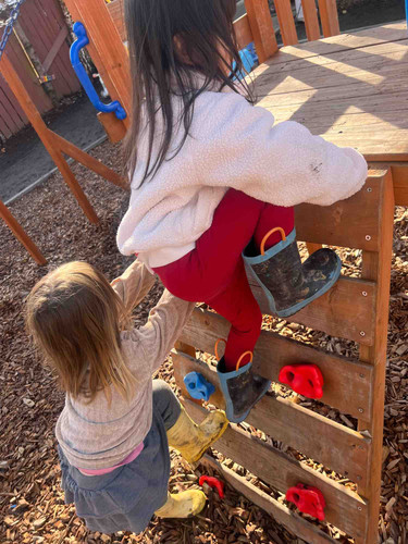 Photo of Blossom Child Care Daycare - Beaverton, OR