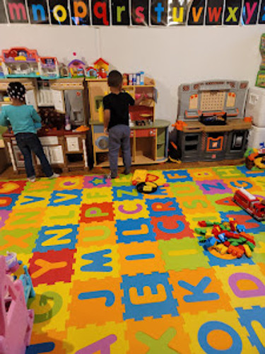 Photo of Granny's Lots Of Tots Daycare - Fraser, MI