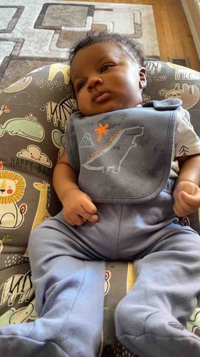 Photo of Destiny J. - Saint Louis, MO