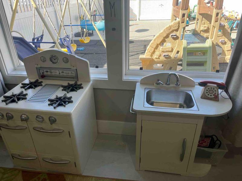 Photo of Lizzie's Learning World Child Care - Garden Grove, CA