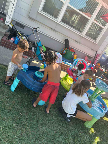 Photo of R & R Family Daycare - Lakewood, CA