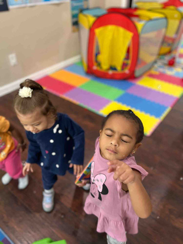 Photo of Dreamy Kids Daycare - Los Angeles, CA