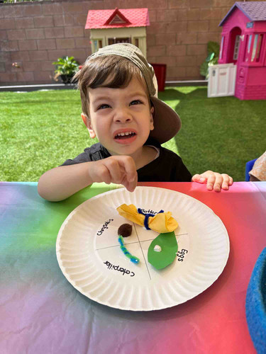 Photo of Em & Er Daycare - Chatsworth, CA