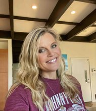 Photo of Leslie Anne R.