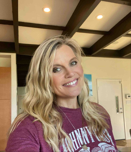 Photo of Leslie Anne R.