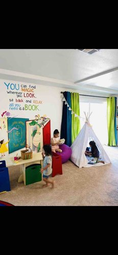 Photo of Little Einsteins Montessori And Daycare - Las Vegas, NV