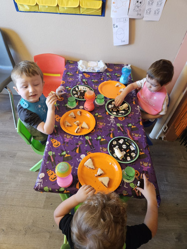 Photo of Lisa's Little Angel's Daycare & Preschool Daycare - Vancouver, WA