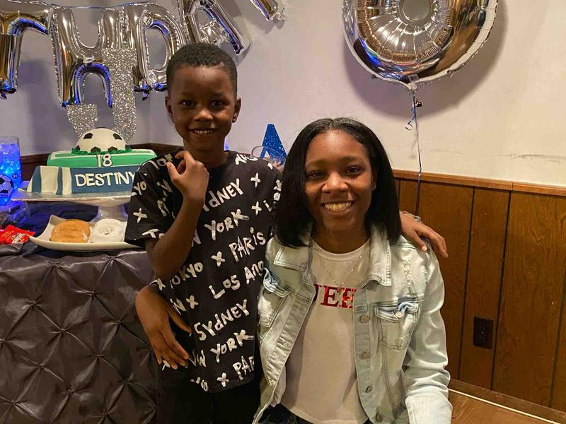 Photo of Destiny J. - Saint Louis, MO