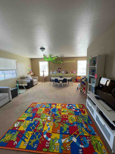 Photo of Hernandez Family Daycare - Hesperia, CA