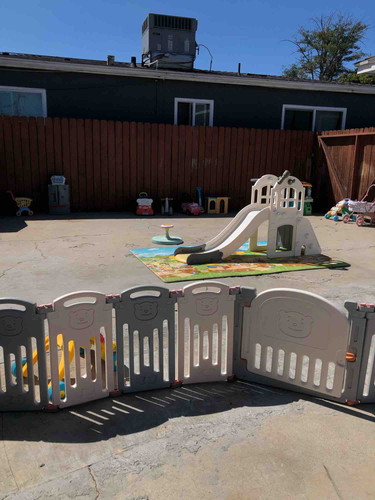 Photo of Darling Daisies Daycare - Longbeach, CA