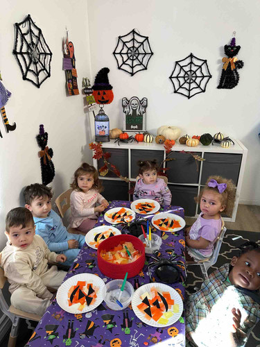 Photo of Em & Er Daycare - Chatsworth, CA