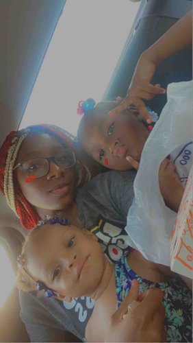 Photo of Destiny J. - Saint Louis, MO