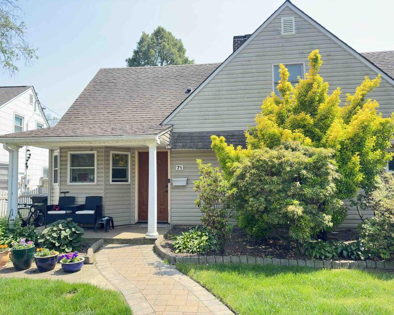 Photo of Tiny Twinkle Daycare LLC - Levittown, NY