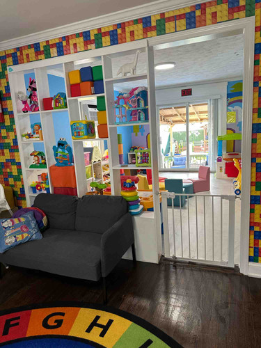 Photo of Zoe Loais Daycare - Uniondale, NY