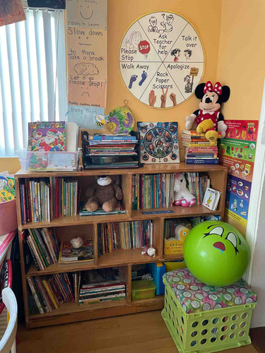 Photo of Serrano Busy Bees Family Daycare - Glendale, CA