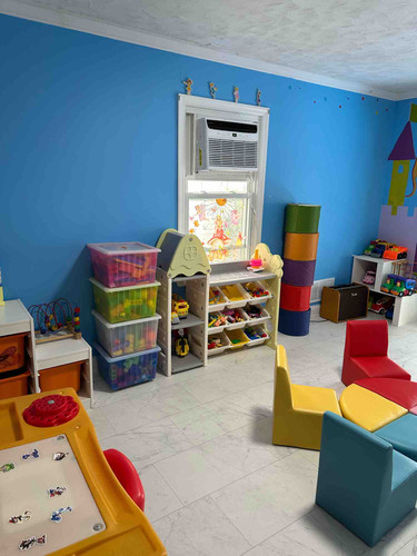Photo of Zoe Loais Daycare - Uniondale, NY