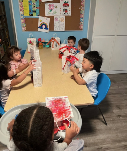 Photo of El Arcoiris Bilingual Daycare - Bellevue, WA