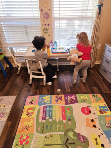 Photo of 5 Tiny Fingers - Round Rock, TX