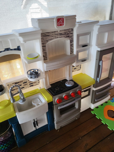 Photo of Mis Primeros Amiguitos Daycare - Medford, OR