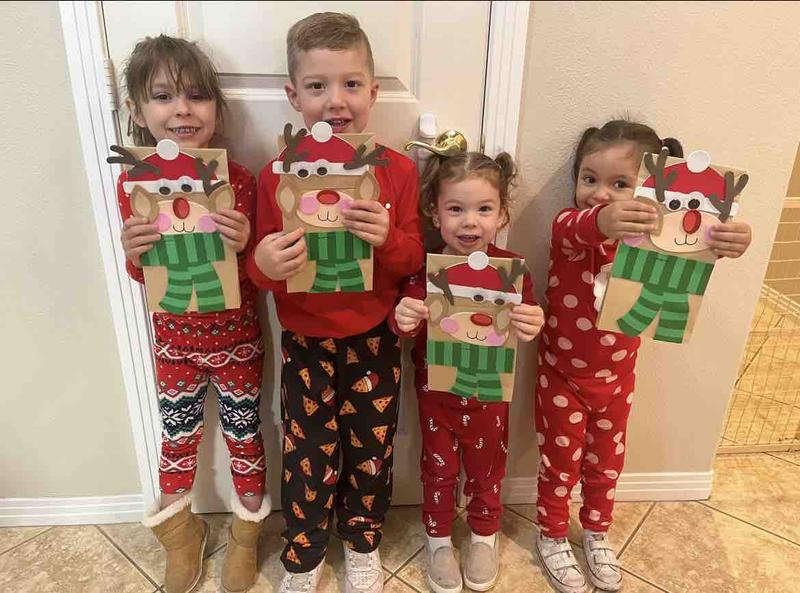 Photo of Paredes-Velazquez Family Child Care - Hemet, CA