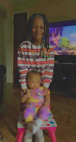 Photo of Destiny J. - Saint Louis, MO