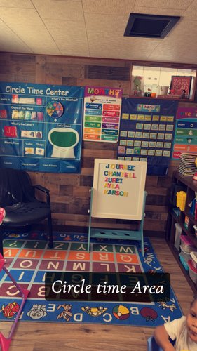 Photo of Auntie Ries Home Daycare LLC Daycare - Youngstown, OH