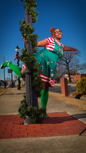 Photo of Tierra M. - Bunnlevel, NC