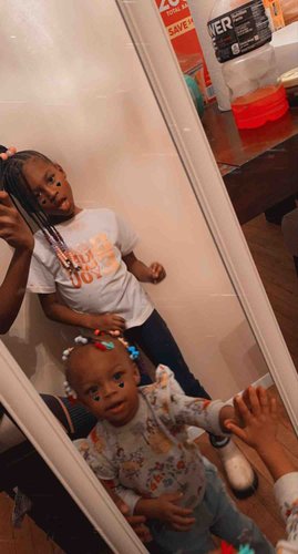 Photo of Destiny J. - Saint Louis, MO