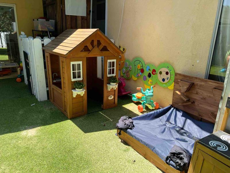 Photo of La Cabane Des Petits Daycare - Los Angeles, CA