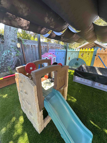 Photo of Happy Bee - Menlo Park, CA