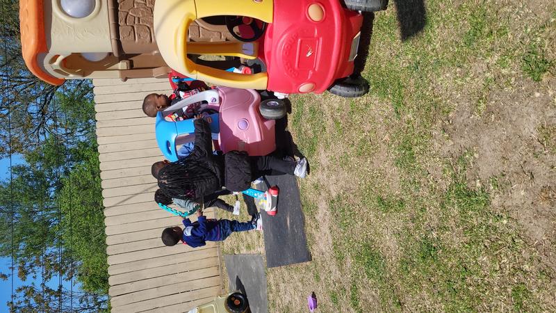 Photo of Crayons To Chalk Childcare Learning - St Louis, MO