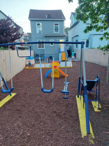 Photo of Vivan Los Niños LLC Daycare - Hempstead, NY