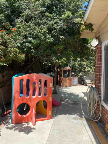 Photo of Alvarado Family Daycare - Valley Village, CA