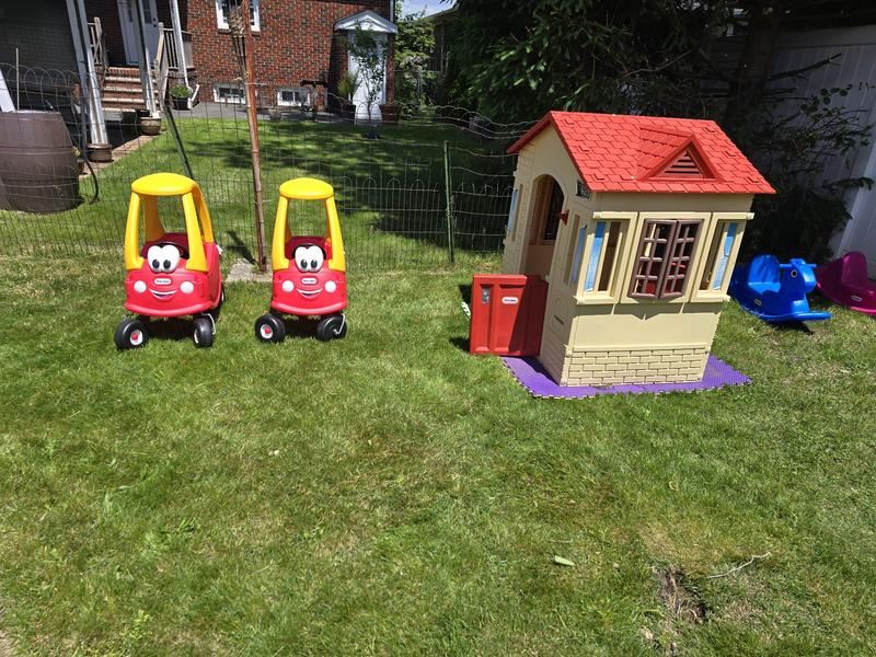 Photo of Little Rainbow Of Love Daycare LLC - Carteret, NJ