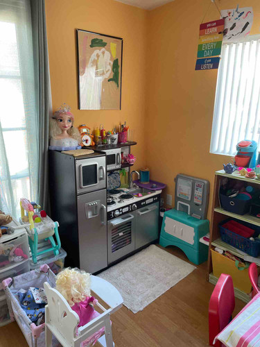 Photo of Serrano Busy Bees Family Daycare - Glendale, CA