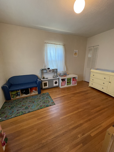 Photo of Hernandez Castro Smith Family Childcare - Long Beach, CA