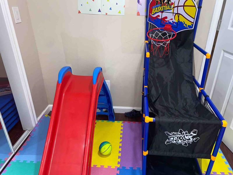 Photo of Dreamy Kids Daycare - Los Angeles, CA