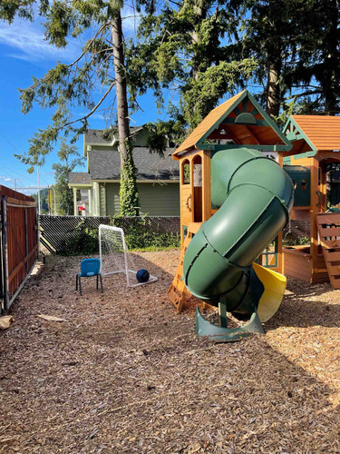 Photo of Rayitos De Sol Daycare LLC - Gresham, OR