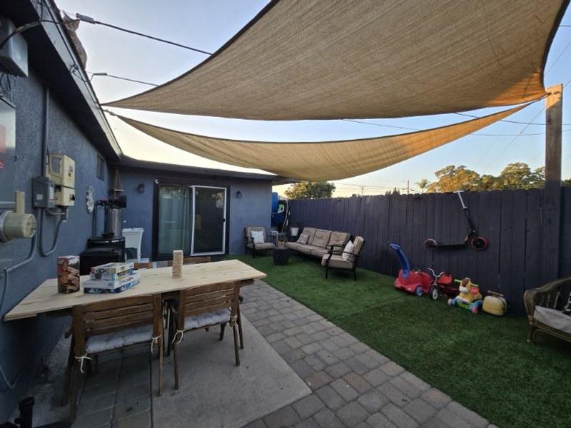 Photo of Little Sunshine Daycare LLC - Pico Rivera, CA