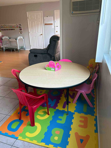 Photo of Gomez Flores And Gonzalez Family Child Care - Los angeles, CA