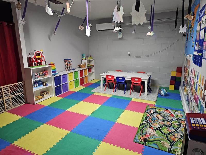 Photo of Hapee Home Daycare - Howey In Hls, FL