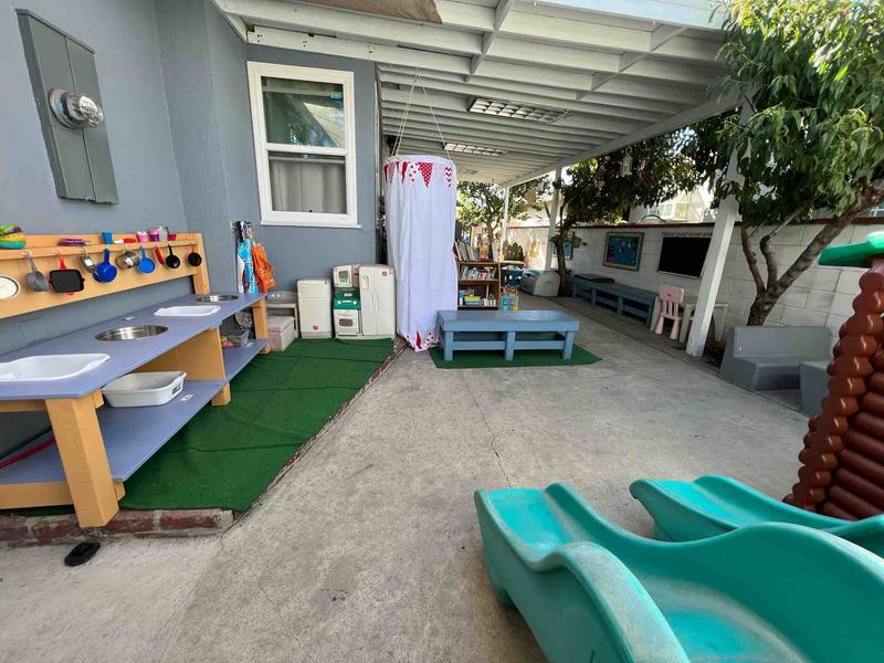 Photo of Peñaloza Family Day Care Daycare - Culver City, CA