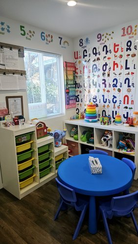 Photo of Fndikyan Ouzounian Family Daycare    THREE BRIGHT S.T.A.R.S - Van Nuys, CA