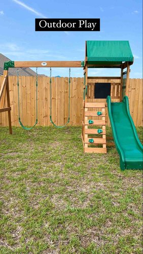 Photo of Petite Amis Preschool - Broussard, LA