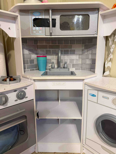 Photo of Laid By Lesmy Llc Daycare - Bronx, NY