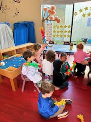 Photo of Pequeñas Burbujas Daycare - Alameda, CA