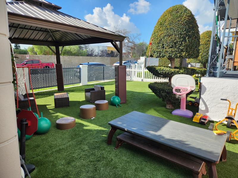 Photo of Castañón Family LLC Daycare - Los Angeles, CA