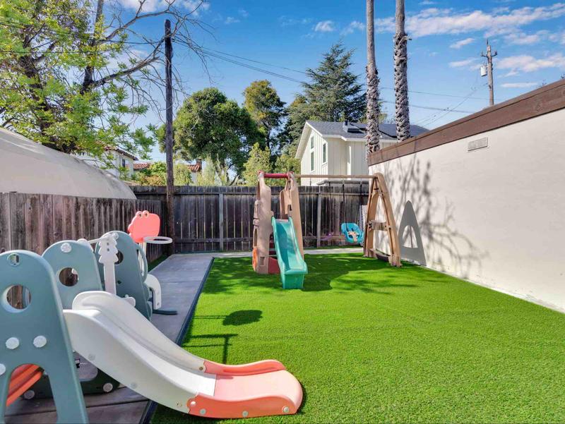 Photo of Little Scholars Bilingual Daycare - San Mateo, CA