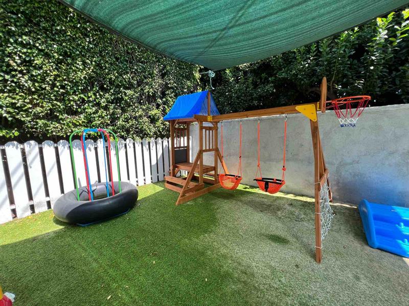 Photo of La Cabane Des Petits Daycare - Los Angeles, CA